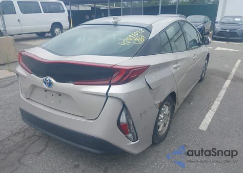 2017 Toyota Prius Prime Premium из США, поврежденный, VIN JTDKARFPXH3047335